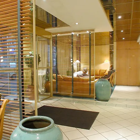 Floride-etoile Hotell
