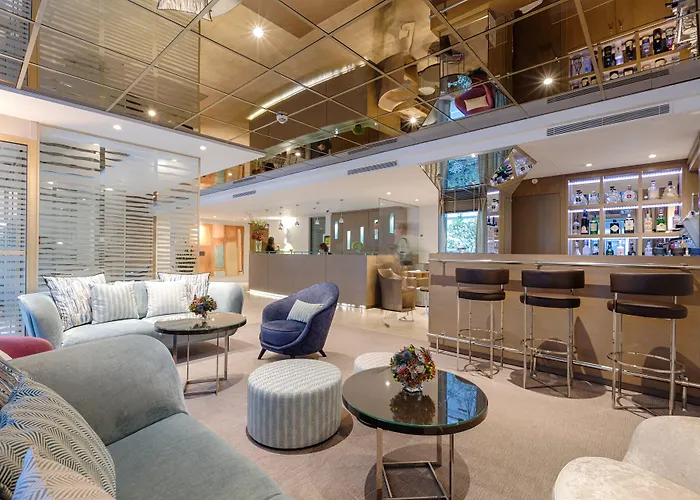 Hotel Floride-etoile 3*